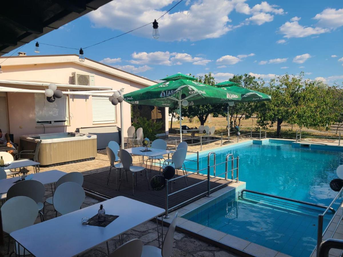 Hacienda Kolenda Apartment Mostar Ngoại thất bức ảnh
